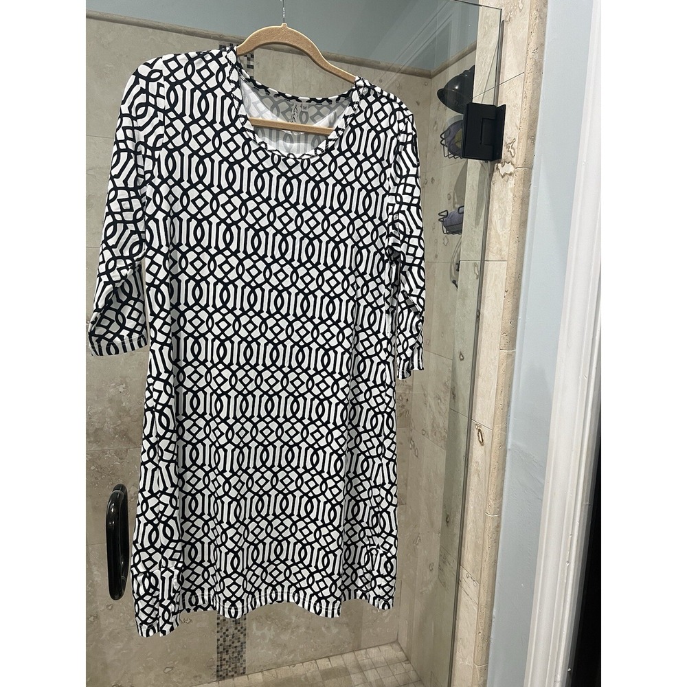 LULU-B Dress Womens M Trellis Two Tone Geometric Shift Stretch Preppy Beach